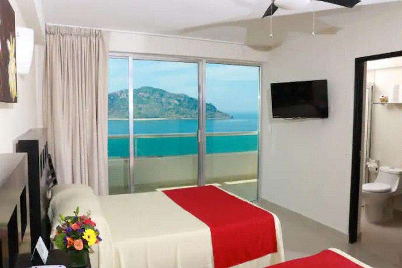 Las Flores Beach Resort Mazatlán Exteriör bild