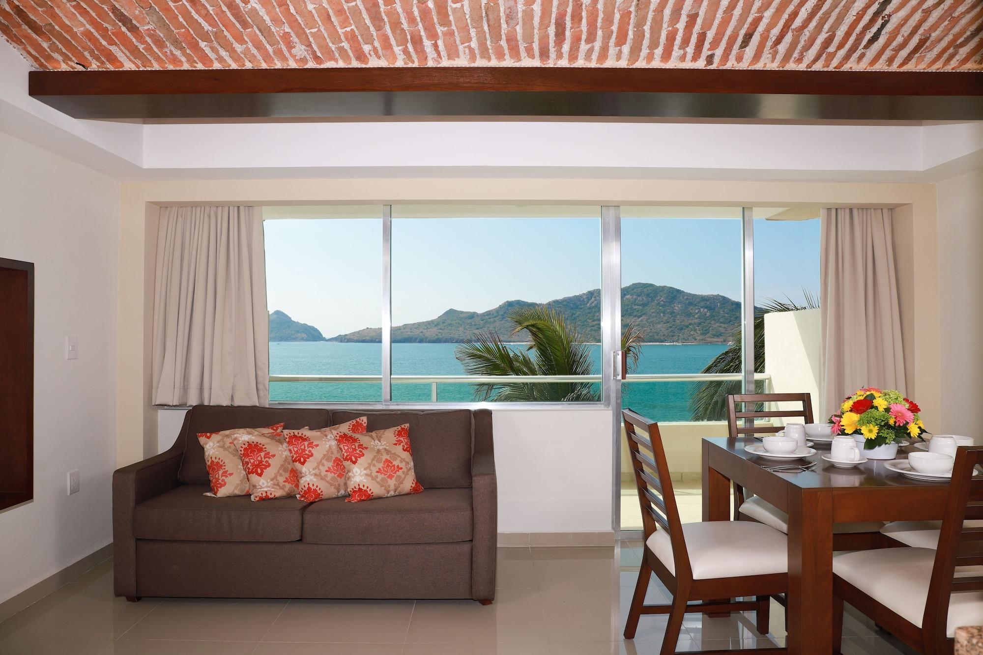 Las Flores Beach Resort Mazatlán Exteriör bild