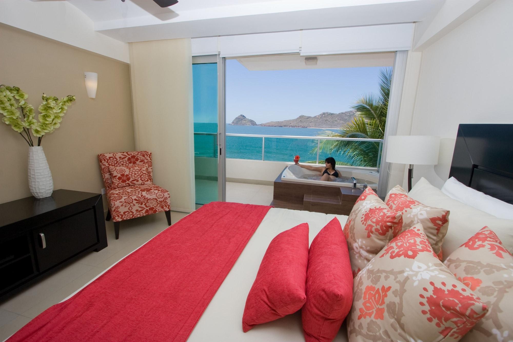 Las Flores Beach Resort Mazatlán Exteriör bild
