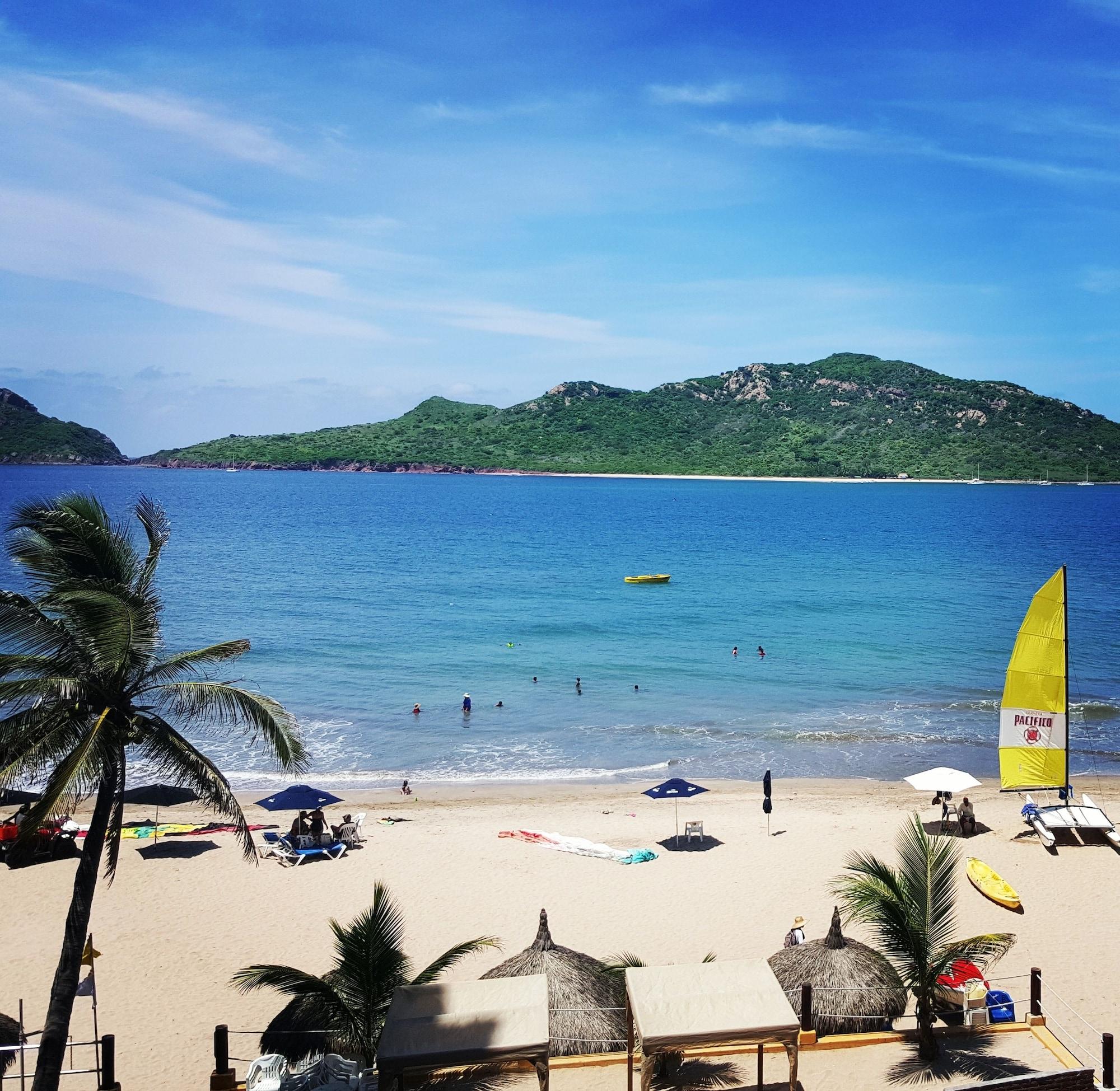 Las Flores Beach Resort Mazatlán Exteriör bild